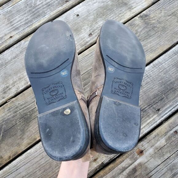 Lucky Brand Dosey Rustic Double Buckle Leather Studded Ankle Boots Booties 7M - Picture 6 of 8